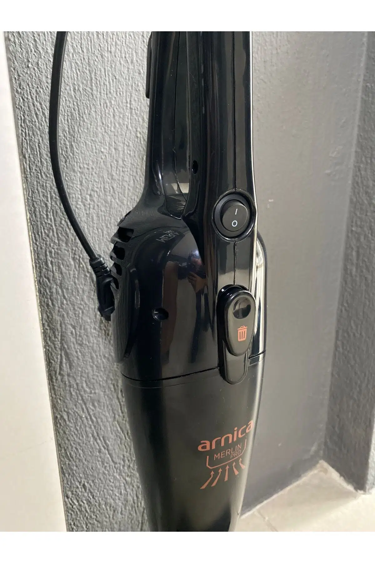 Arnica Merlin Pro Siyah Dikey Elektrikli Süpürge ET13216 